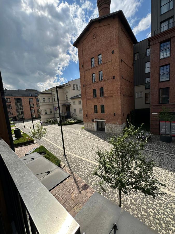 Apartment Browar Lubicz- 5min Walk To The Old Town, Garage *